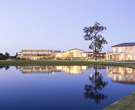 The Crowne Plaza Hotel - Accommodation NT 0