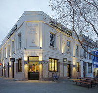 The Golden Gate Hotel - Accommodation NT