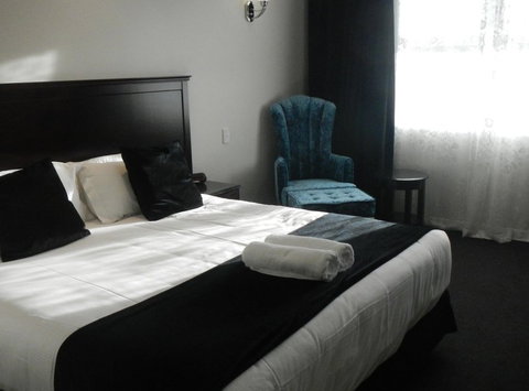 International Hotel - Accommodation NT 0