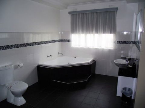 503 On Princes Drive Motel - Accommodation NT 2