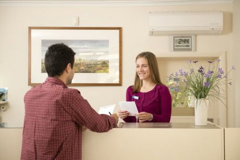 Golden Chain Welcome Inn 277 - Accommodation NT 0