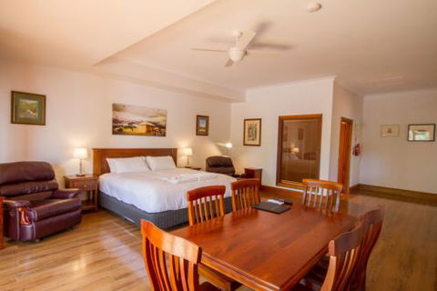 JV Jones Pty Ltd - Accommodation NT 1