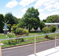 Golden Chain Beachway Motel and Restaurant - Accommodation NT