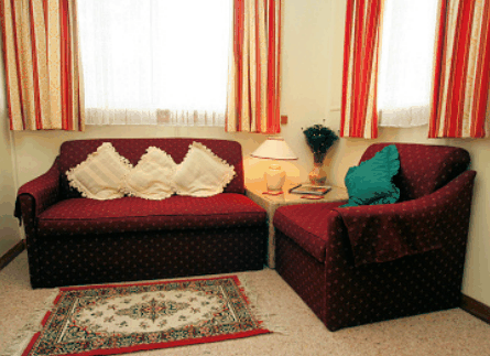 Sharonlee Strahan Villas - Accommodation NT 3