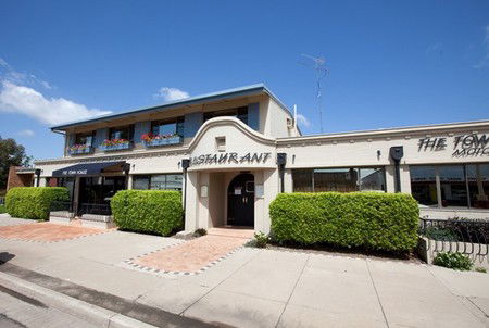 The Town House Motor Inn - Sundowner Goondiwindi - Accommodation NT 0