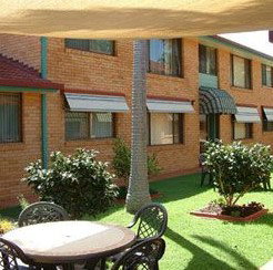 Calypso Apartments - Accommodation NT 2