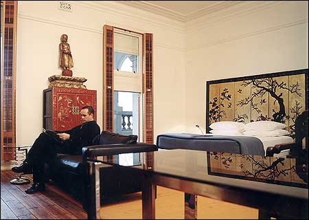 The Hatton Hotel - Accommodation NT 2