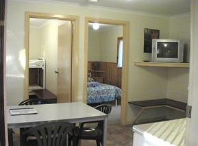 Ceduna Shelly Beach Caravan Park Cabins - Accommodation NT 3