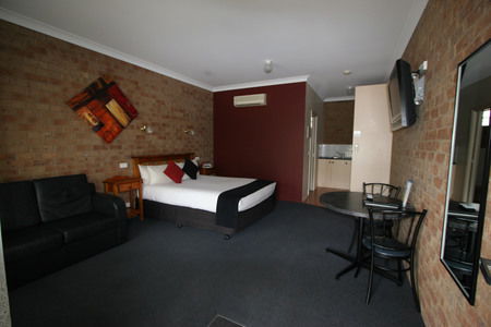 Bridges On Meninya Motel & Apartments - Accommodation NT 2