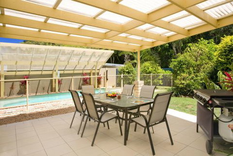 Sunshine Coast Escape - NT Tourism 3