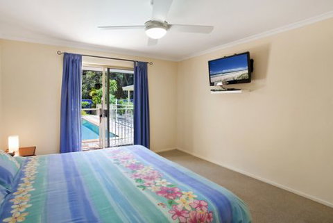 Sunshine Coast Escape - NT Tourism 5