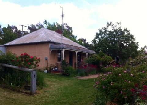 Cookes Cottage - Accommodation NT 0