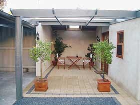 Mcintyre Cottage B&b - Accommodation NT 0