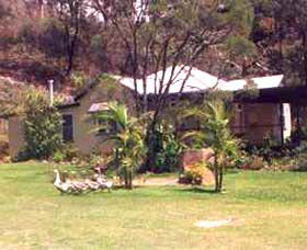 Kookaburra Cottage Farmstay - Accommodation NT 0