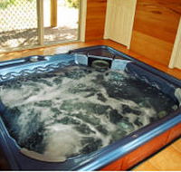 Baltic Pine Retreat - Accommodation NT