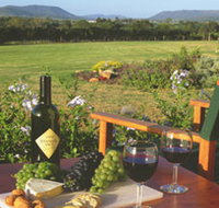 Tranquil Vale Vineyard Cottages - Accommodation NT