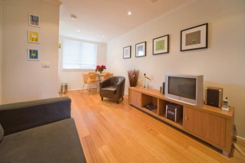 Ruby Inn - Stay Innercity - Accommodation NT 3