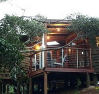 The African Cottage And The Rondawel - Accommodation NT