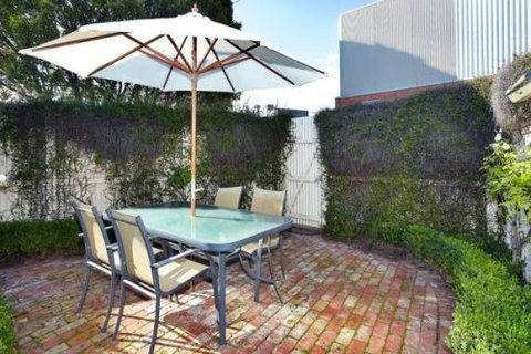 Do Drop Inn - Stay Innercity - Accommodation NT 5