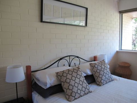 Staywest Apartments - Accommodation NT 6