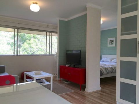 Staywest Apartments - Accommodation NT 7