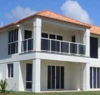 Bargara Beach Oceanfront Holiday Home - Accommodation NT