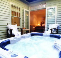 Treetops at Lochiel - NT Tourism