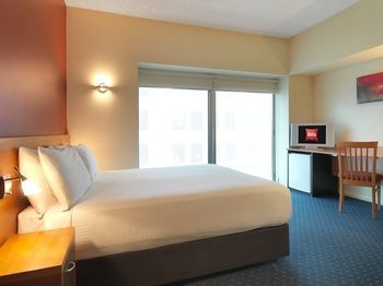 Ibis Melbourne Little Bourke Street - Accommodation NT 12