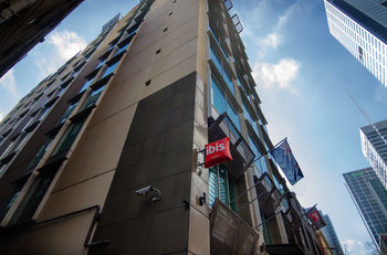 Ibis Melbourne Little Bourke Street - Accommodation NT 13