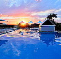 Oaks Waterfront Resort - The Entrance - Accommodation NT