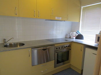 Waldorf Sydney Central Serviced Apartments - Accommodation NT 2