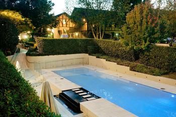 Grand Mercure The Hills Lodge - Accommodation NT 60