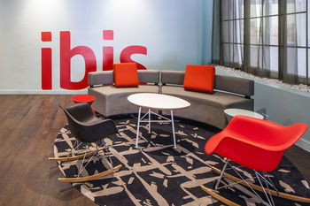 Ibis Melbourne Hotel And Apartments - Accommodation NT 3