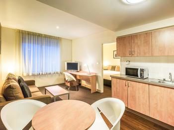 Ibis Melbourne Hotel And Apartments - Accommodation NT 23