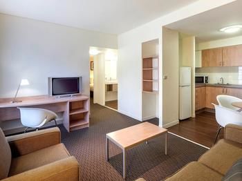 Ibis Melbourne Hotel And Apartments - Accommodation NT 65
