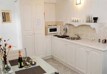 Annie Roe's Luxury Bed & Breakfast - Accommodation NT 3