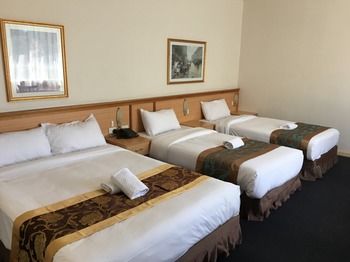 El Lago Waters Motel - Accommodation NT 22