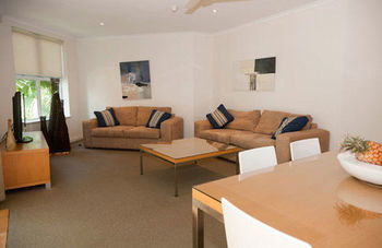 The Emerald Resort Noosa - Accommodation NT 19