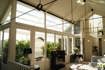 Andre's Mews Luxury Serviced Apartments - Accommodation NT 1