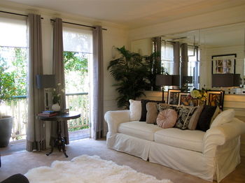 Andre's Mews Luxury Serviced Apartments - Accommodation NT 5