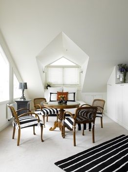 Andre's Mews Luxury Serviced Apartments - Accommodation NT 16