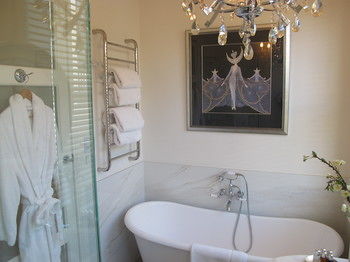 Andre's Mews Luxury Serviced Apartments - Accommodation NT 17