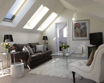 Andre's Mews Luxury Serviced Apartments - Accommodation NT 51