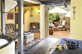 The Loft In The Mill Boutique Accommodation - NT Tourism 3