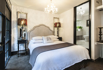 The Loft In The Mill Boutique Accommodation - NT Tourism 45