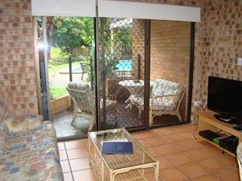 Noosa Yallambee Holiday Apartments - Accommodation NT 8