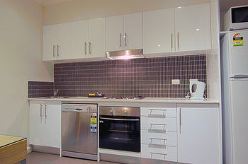 Buckingham International Serviced Apartments - Accommodation NT 8