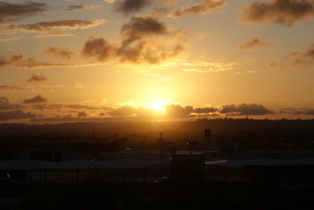 Beachside Resort - Kawana Waters - Accommodation NT 3