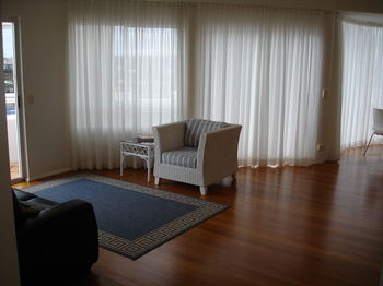 Beachside Resort - Kawana Waters - Accommodation NT 12