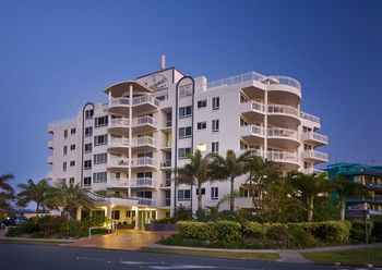 Beachside Resort - Kawana Waters - Accommodation NT 25